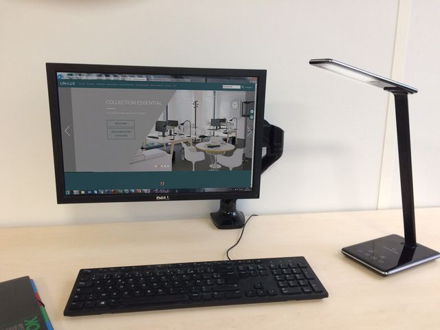 Lampa UNILUX Linka LED svart